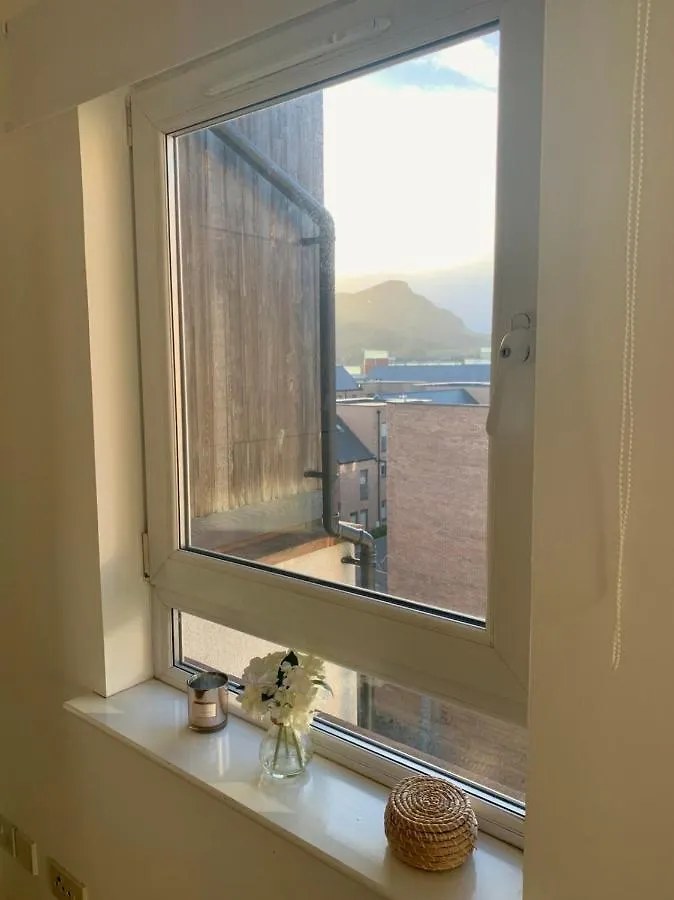 Apartament 2 Bedroom Flat With Balcony Views Of Arthur'S Seat Edynburg Wielka Brytania