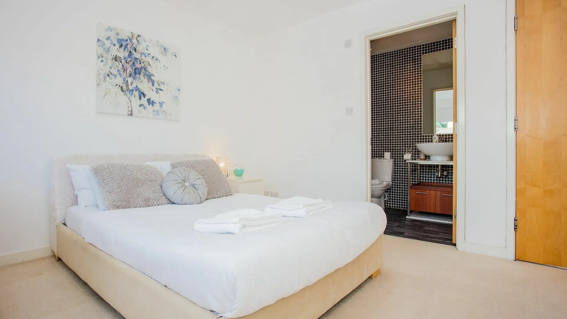 2 Bedroom Flat With Balcony Views Of Arthur'S Seat Edynburg Apartament